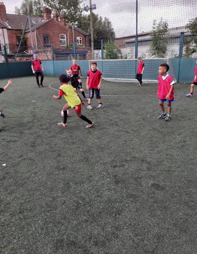 kids, football, playing, sports, training, session, training session, warrington, local, localbusiness, company, business, team, football team, football, junior football, junior team